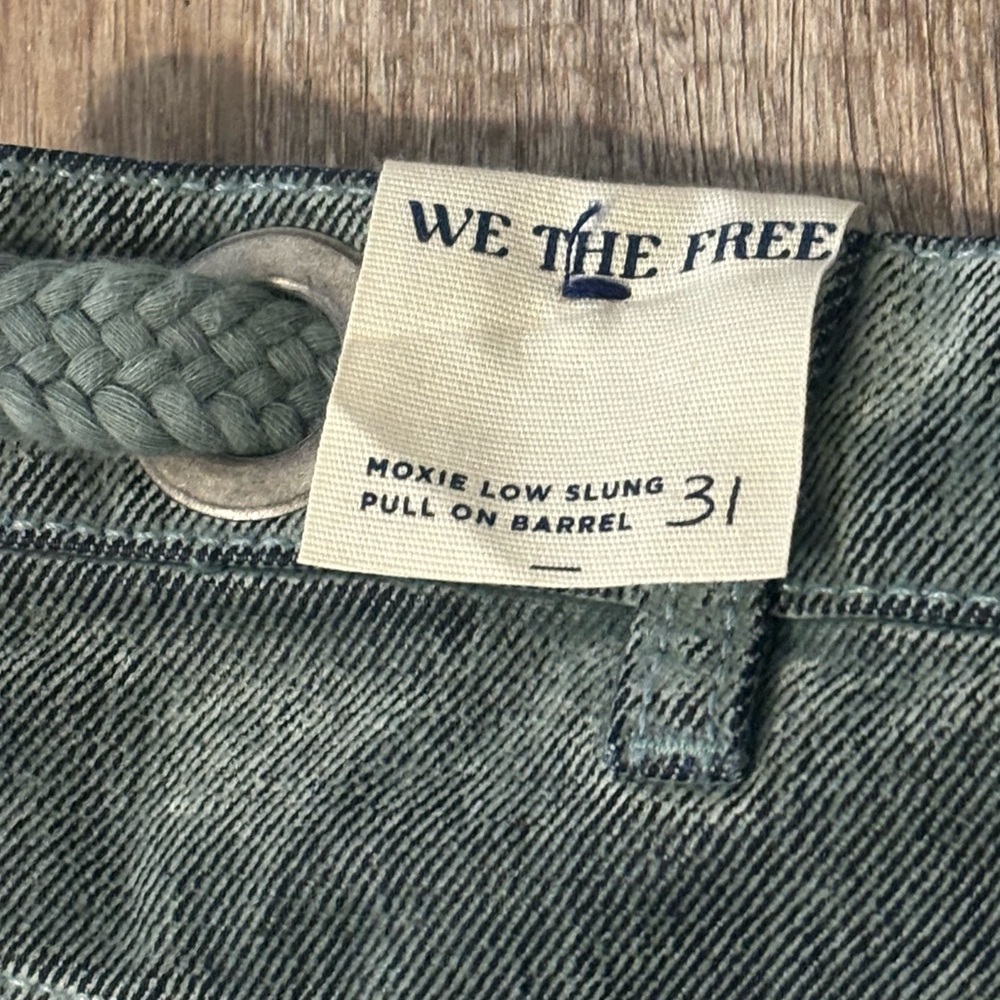 Free People Moxie Flocked Pull-On Barrel Jeans Mountain Green Size 31 - Picture 11 of 14